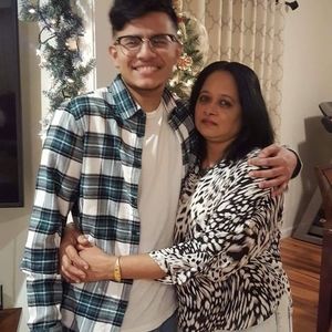 Meet your Posher, Regina